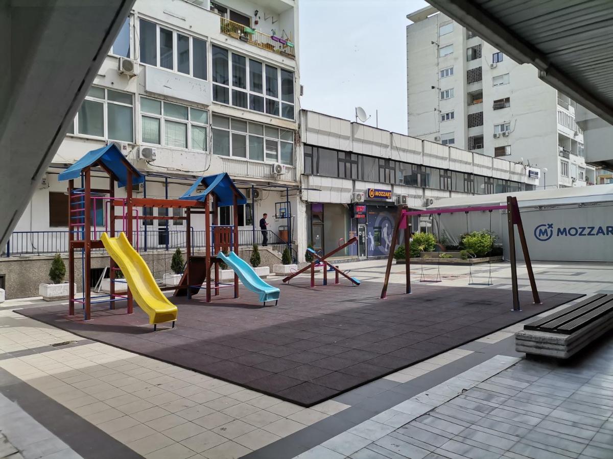 Calla 1 - Modern & Cozy Main Square Apartment In The City Shopping Center - Parking Slot With Parking Security Skopie Exterior foto